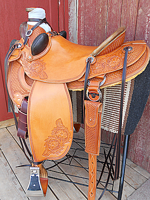 CJs Wade Saddle